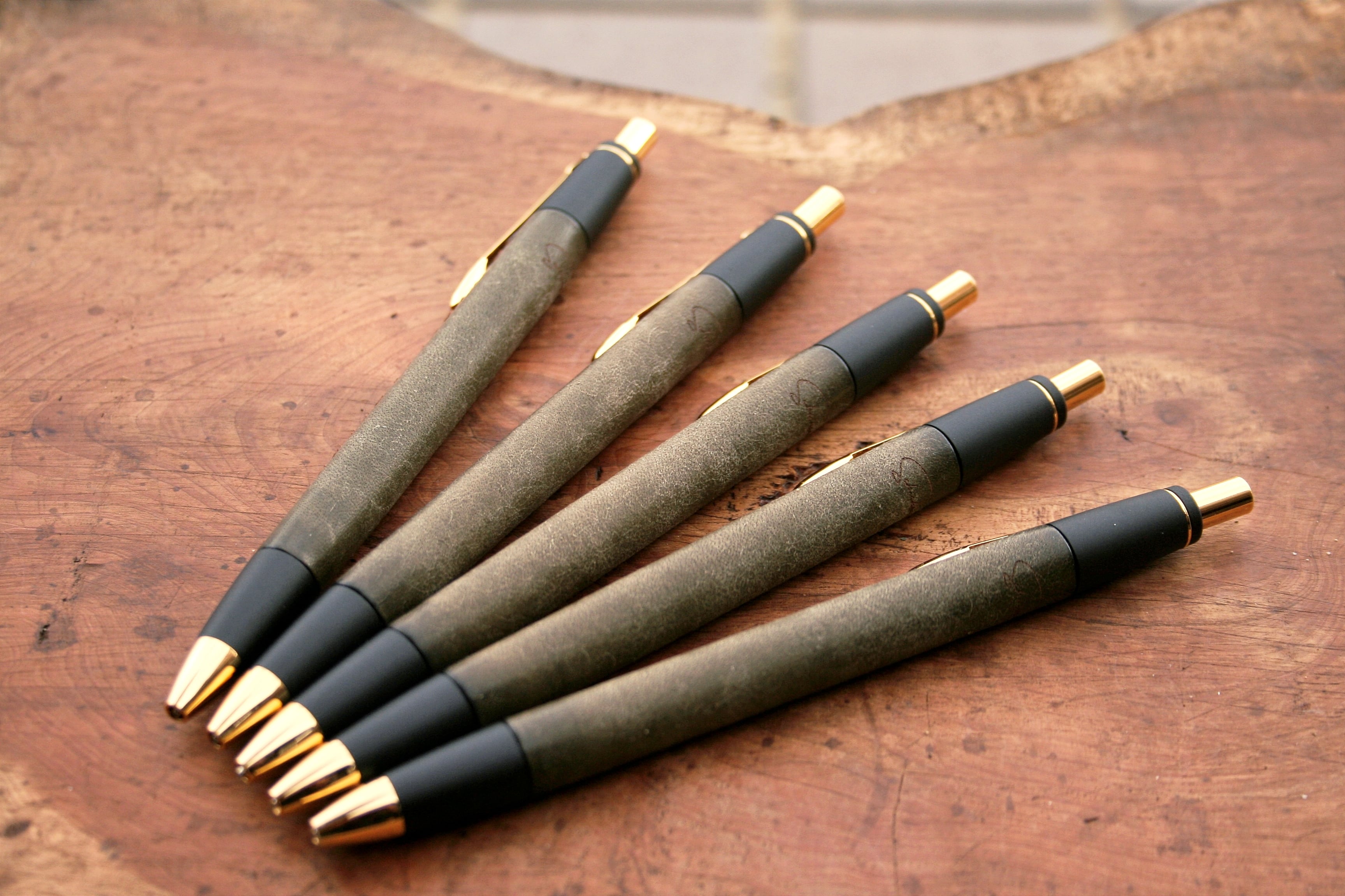 革軸ペン【プエブロ グリージオ】 | Schicksal