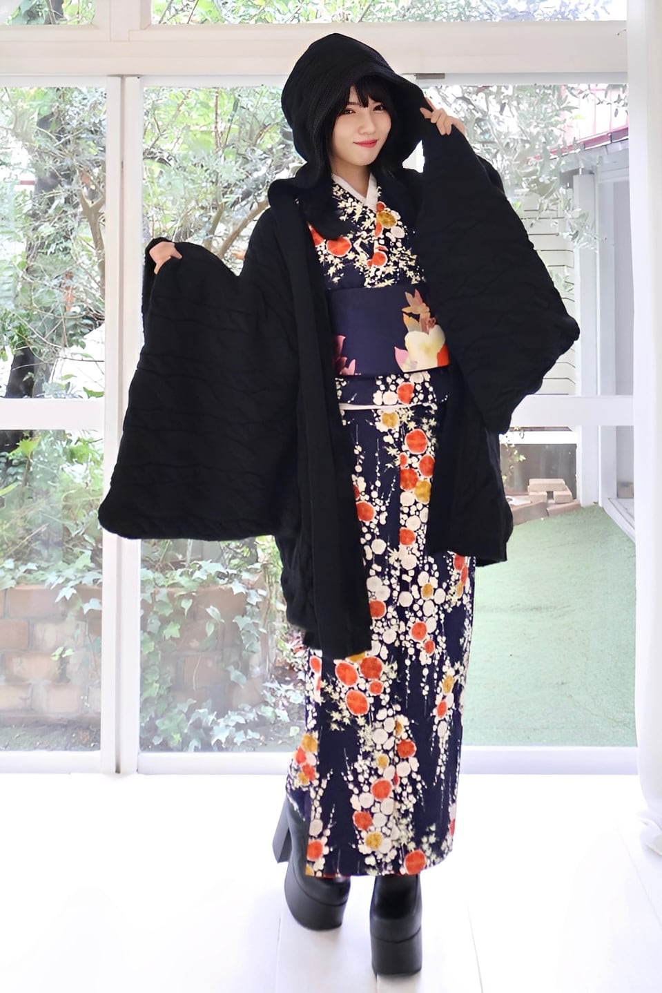 フード付きケーブルニット羽織 ブラック | MISAMARU