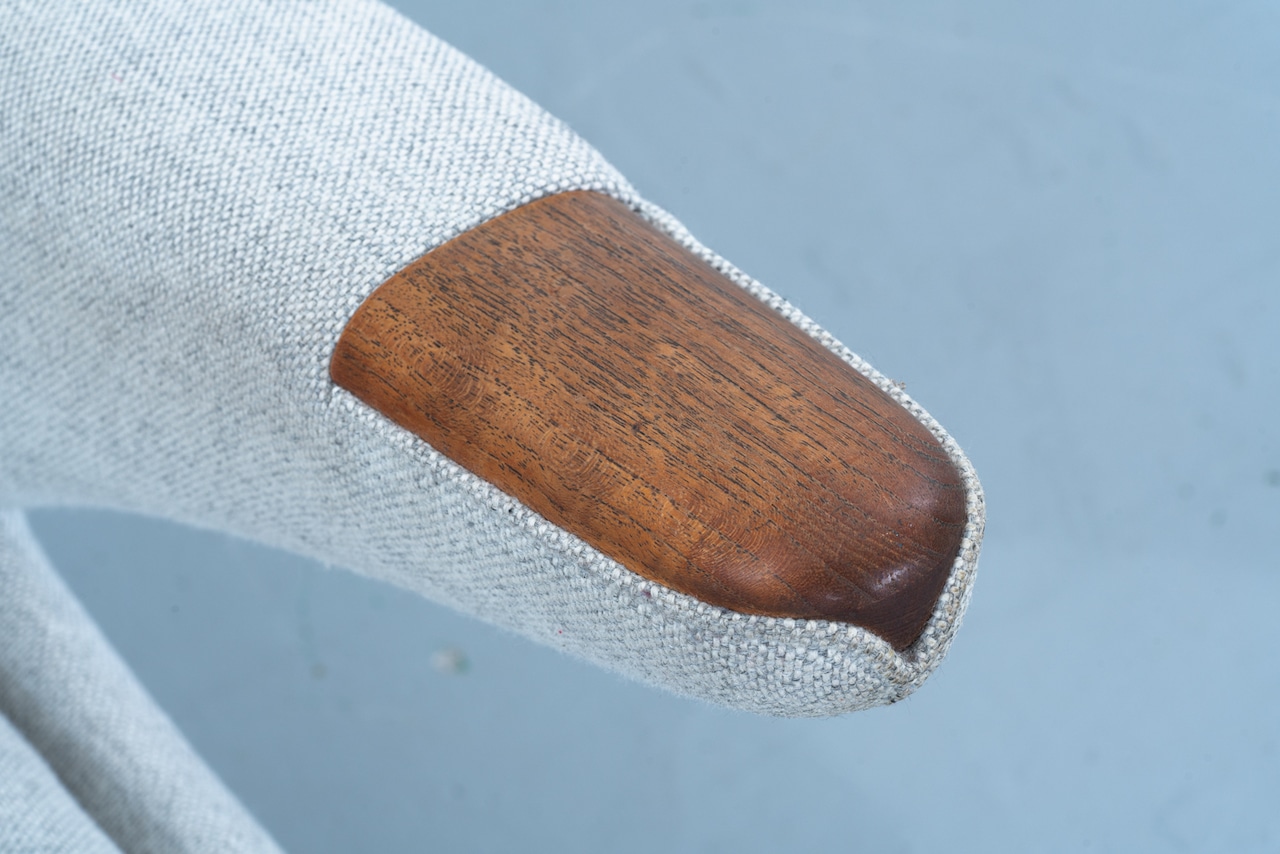 Hans J. Wegner | AP19 Bear Chair
