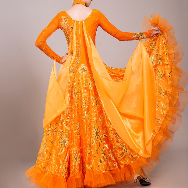 グランド フローリッシュデザイン カラードレス ds0024