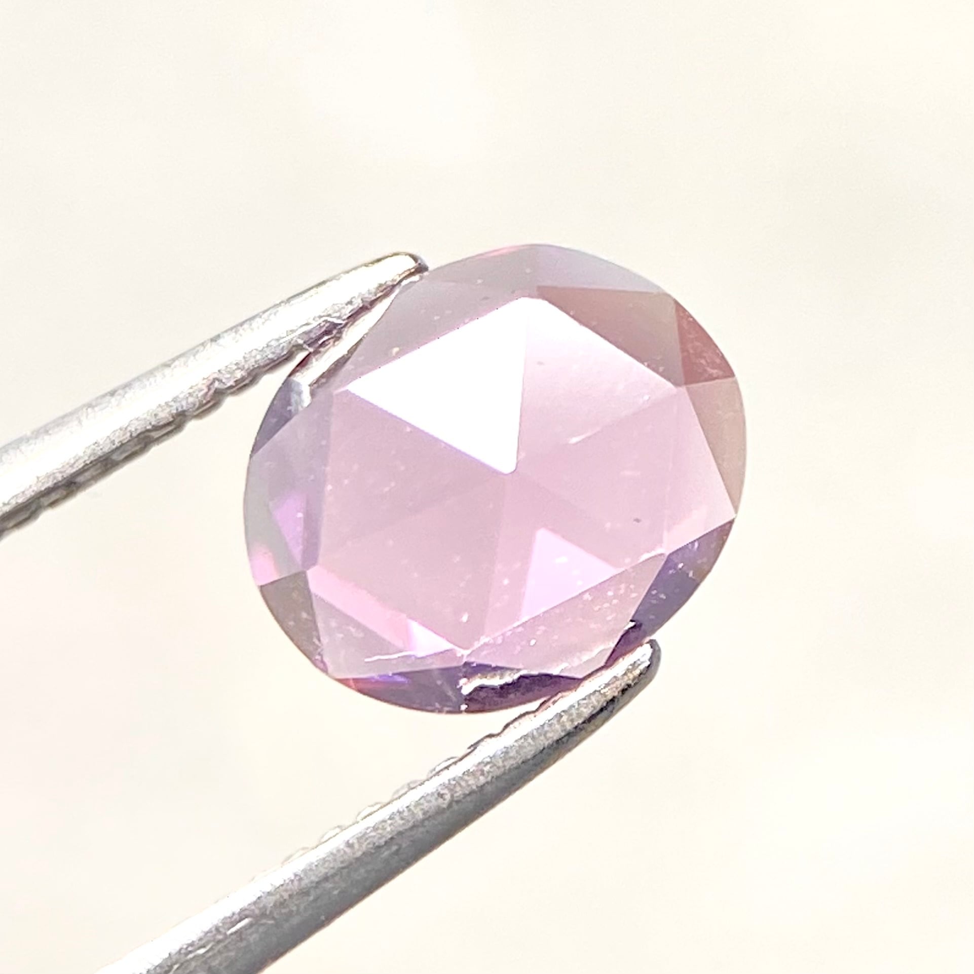 ミャンマー産 トラピッチェルビー 0.522ct ソーティング付き ミャンマー産 トラピッチェルビー 0.522ct ソーティング付き
