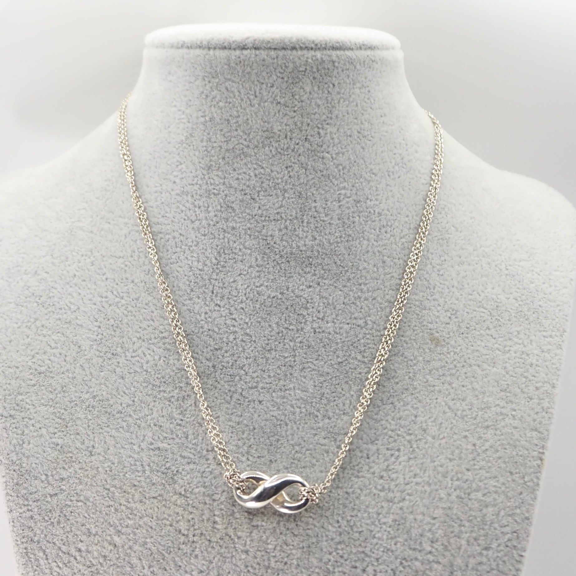 Tiffany&Co. インフィニティダブルチェーンネックレス シルバー925