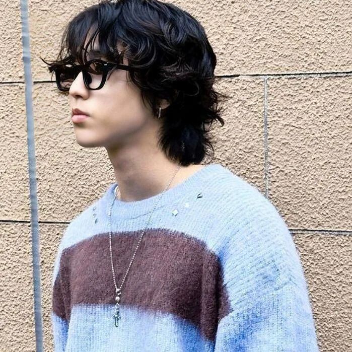 ☆Stray Kids ハン 着用！！【GAKIHARA】cobain mild hair stripe knit