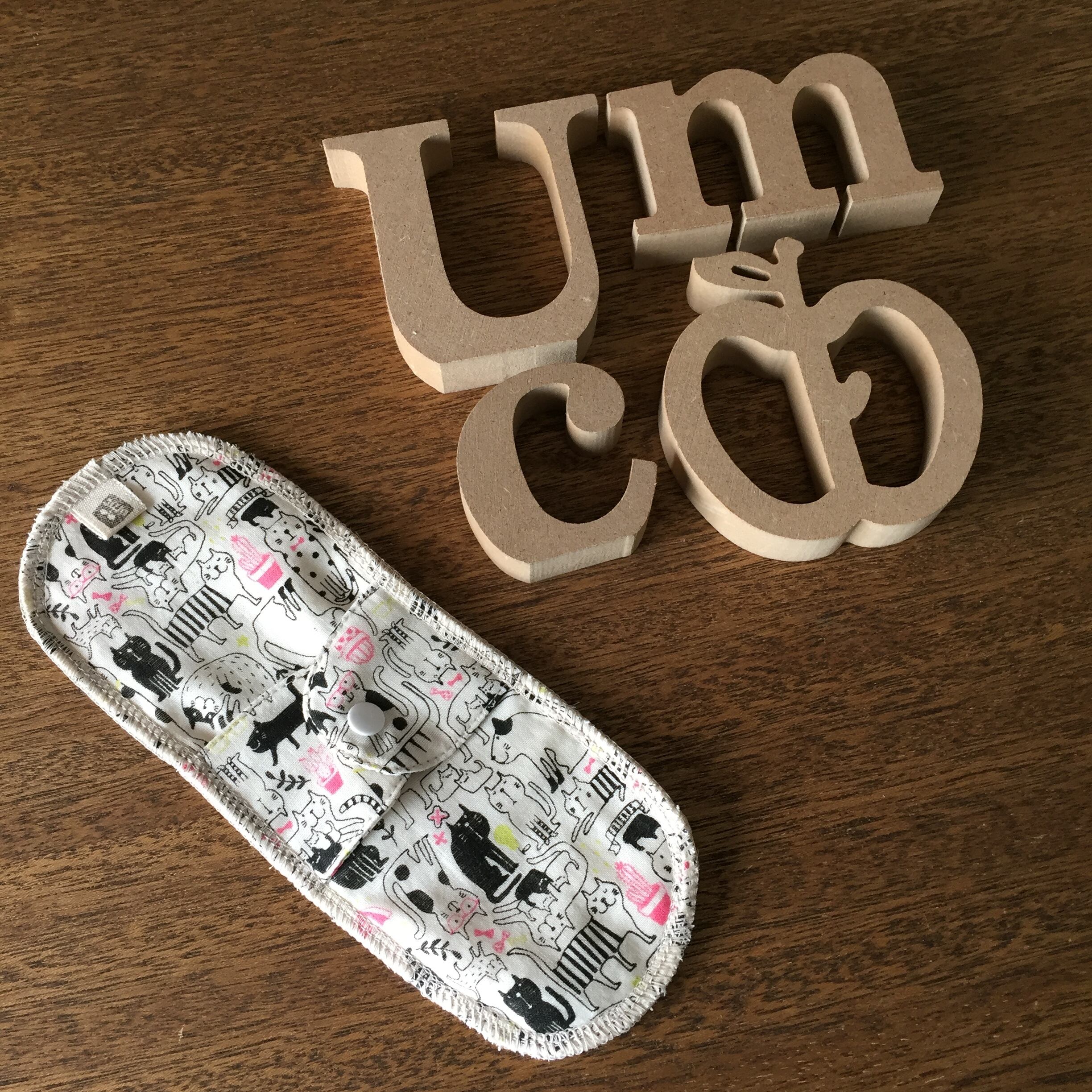 防水ホルダー《パズルネコ》