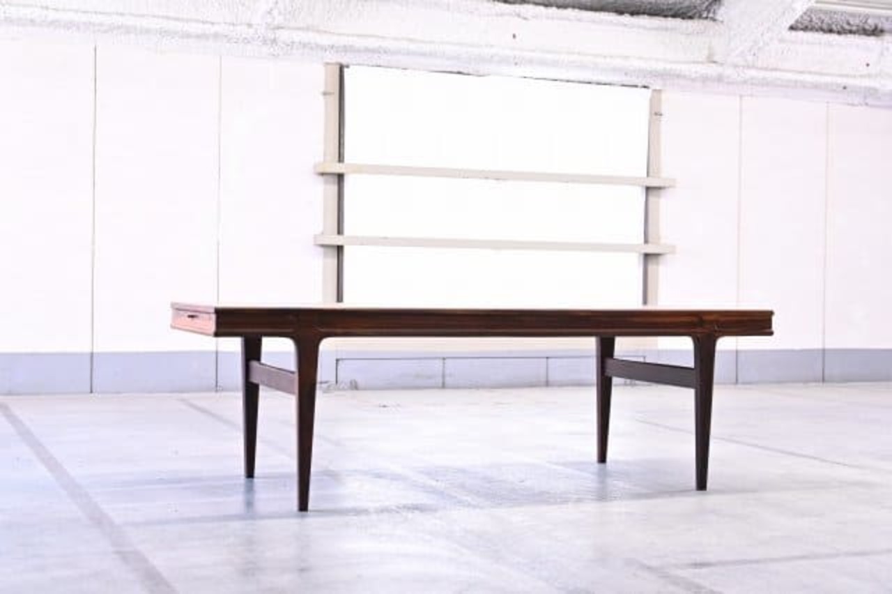 1960年代 スウェーデン製 ヨハネス・アンダーセン コーヒーテーブル ローズウッド材 北欧ビンテージ センター ロー 机 Johannes Andersen【中古家具/中古インテリア/USED家具ユーズド家具/リサイクル】