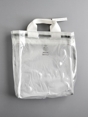 パラシュート ドキュメントバッグ ホワイト / Covered Parachute Document Bag White PUEBCO