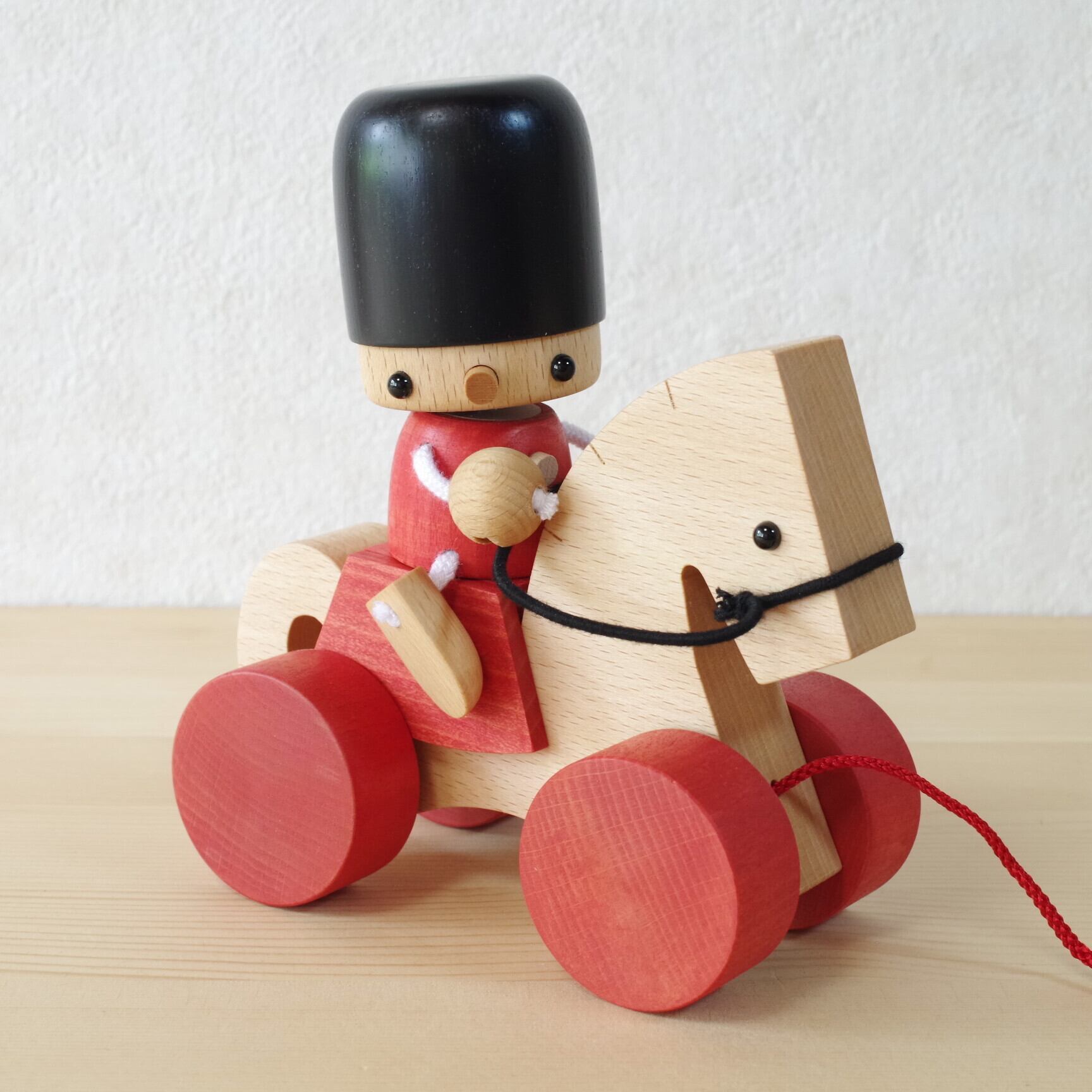 [希少] こまむぐ トビー&ボコ 廃盤品 プルトーイ 木のおもちゃ ドール こまむぐ トビー＆ボコ | 木のおもちゃ専門店 おもちゃ箱 イカロス