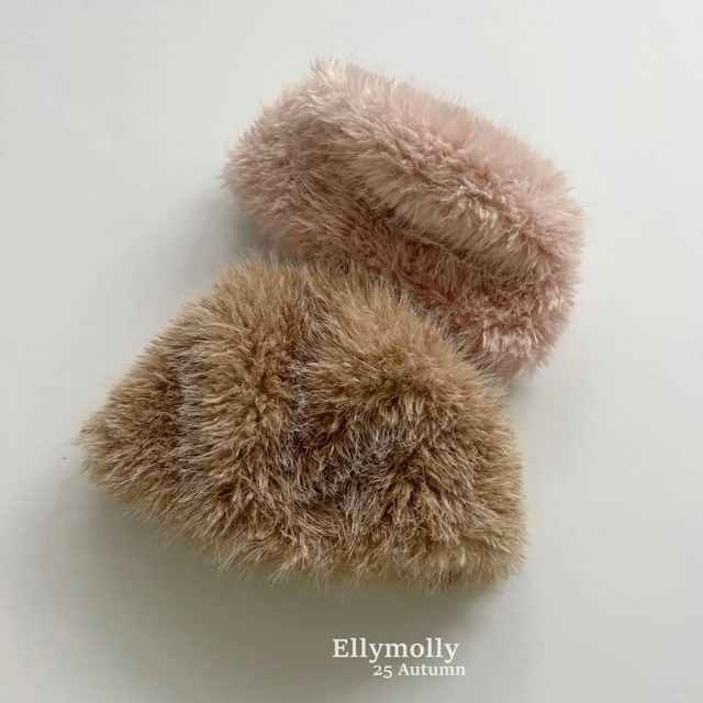《予約》ellymolly ¨ adult) eskimo fur hat