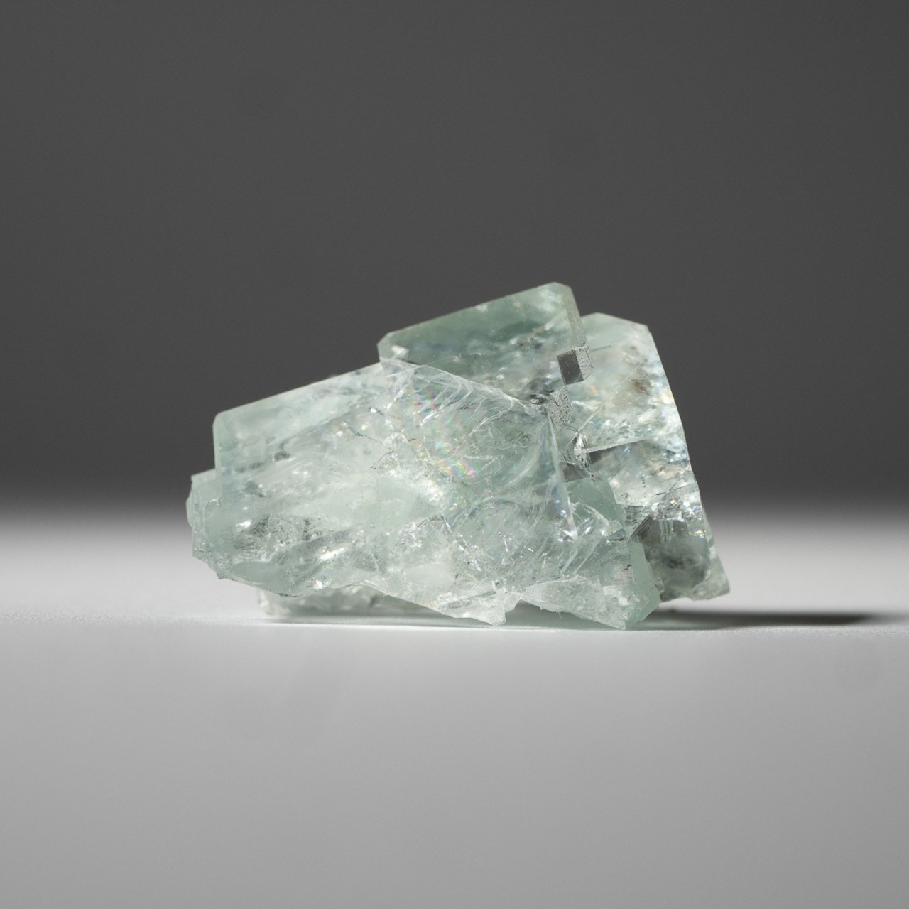 シャンファーリン産 フローライト / 原石 標本【B_1】