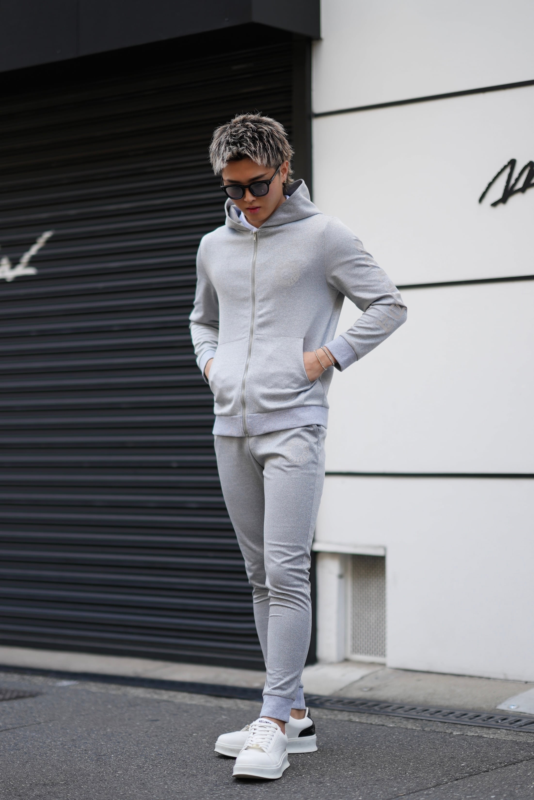 BELINDA REFLECTOR SWEAT HOODIE【BB24024】 | BELINDA OFFICIAL BELINDA REFLECTOR SWEAT HOODIE【BB24024】 | BELINDA OFFICIAL