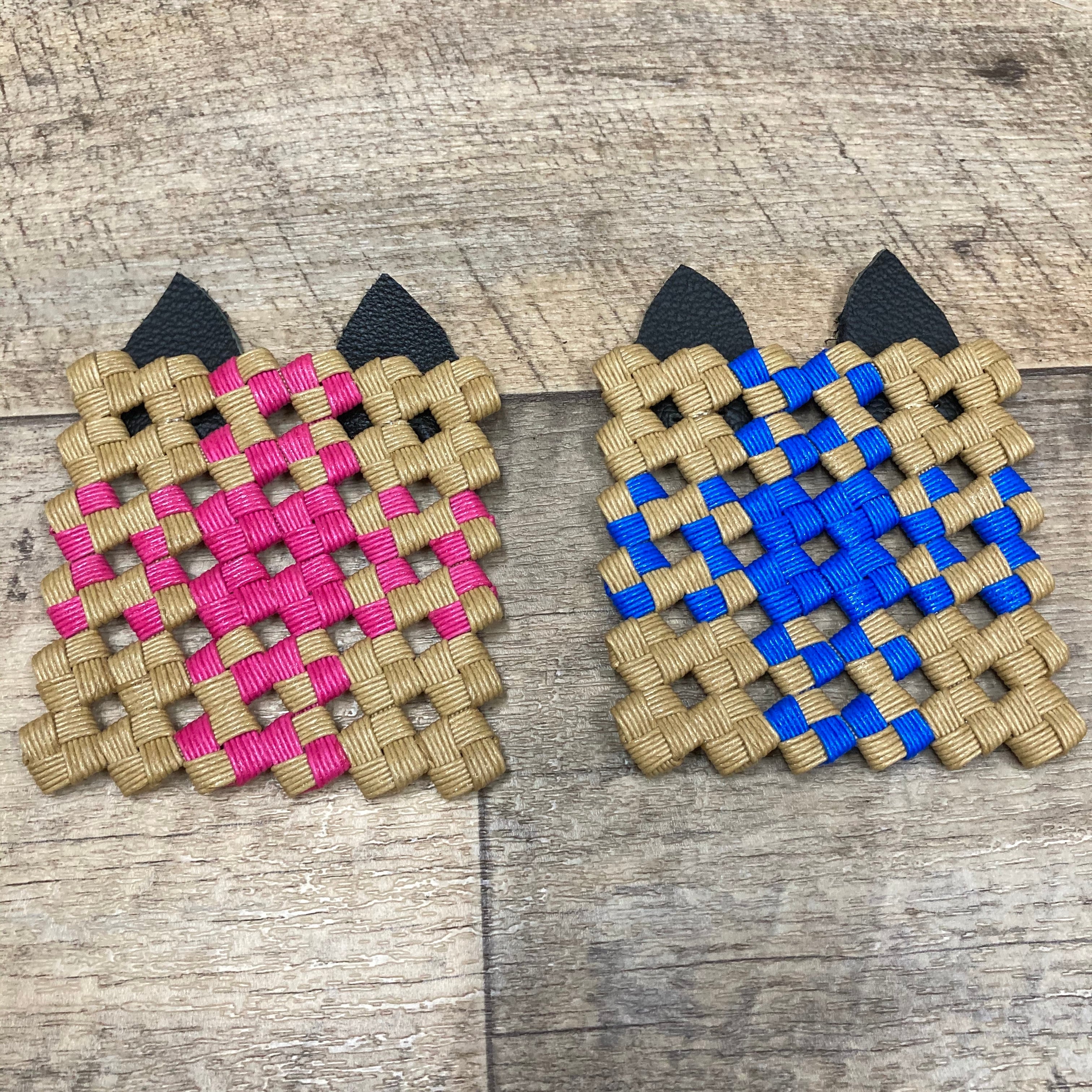 クラフトバンドで作った猫耳コースター | SPEECH BALLOON