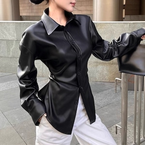 タックフェイクレザーブラウス ・12908 タックフェイクレザーブラウス ・12908