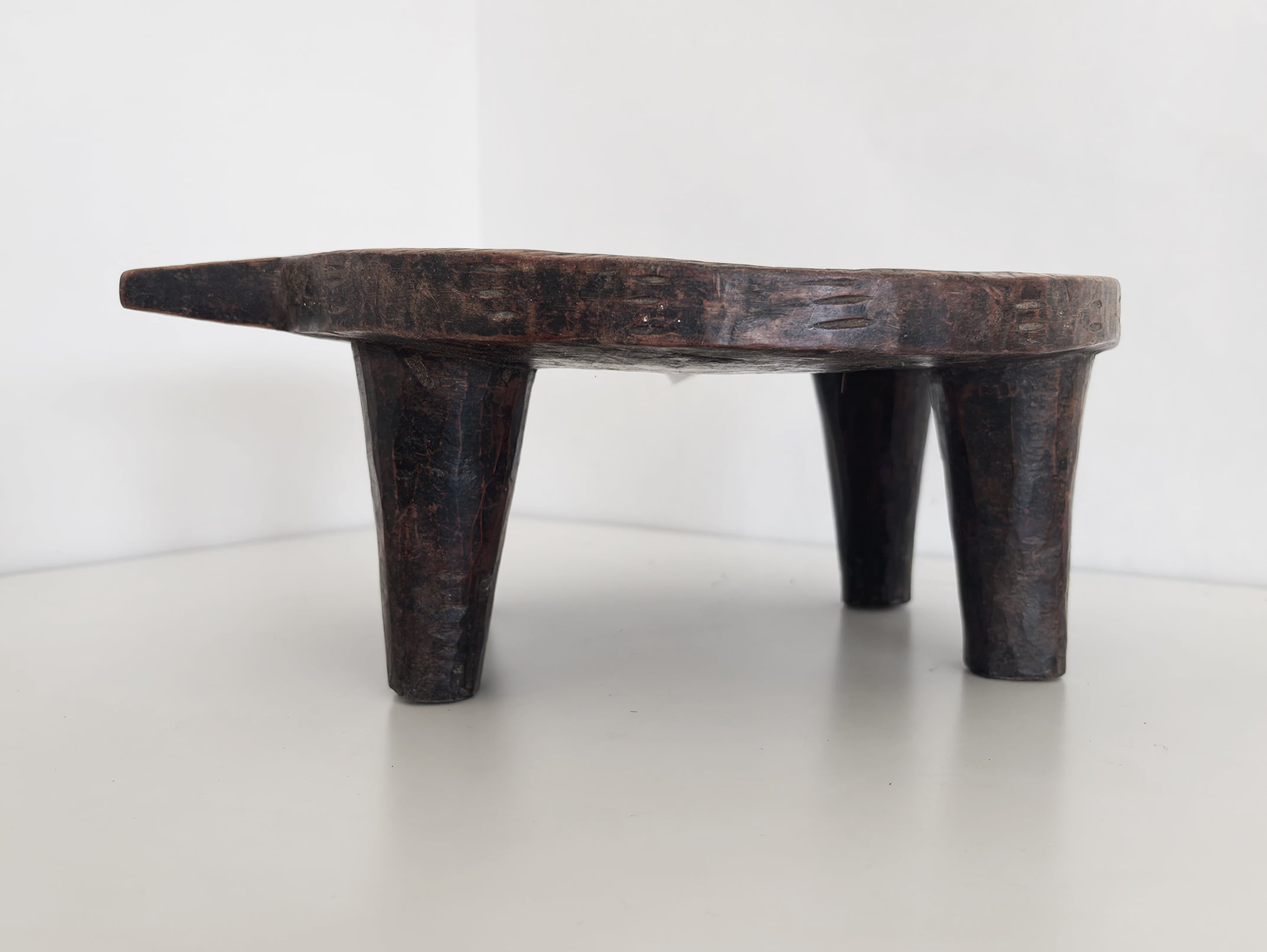 エチオピア 持ち手短め コーヒーテーブル | wouet