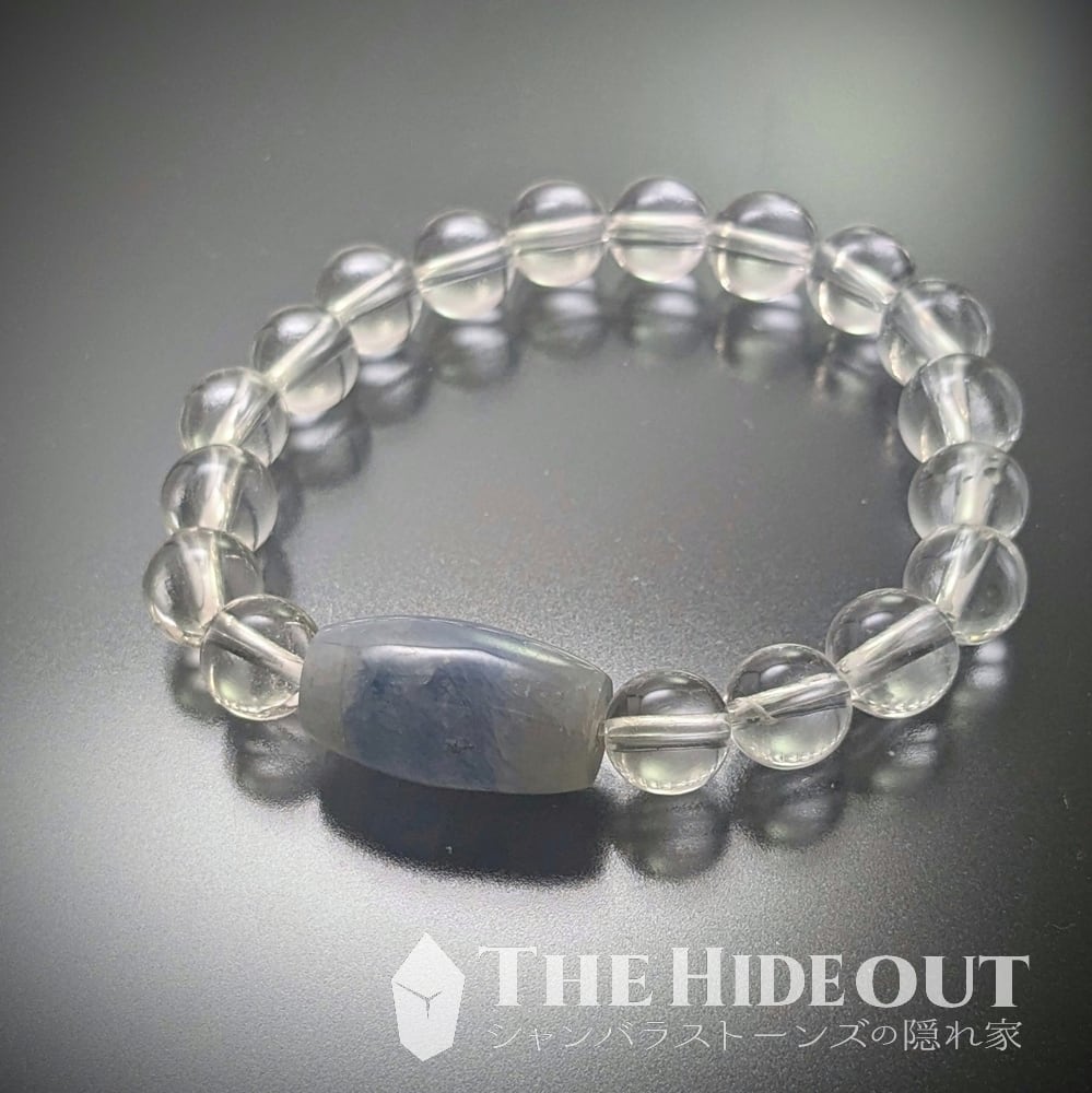 ヒマラヤ産鉱物アクセサリー030 ヒマラヤ水晶ブレスレット&サファイア天珠 世にも美しいサファイア天珠