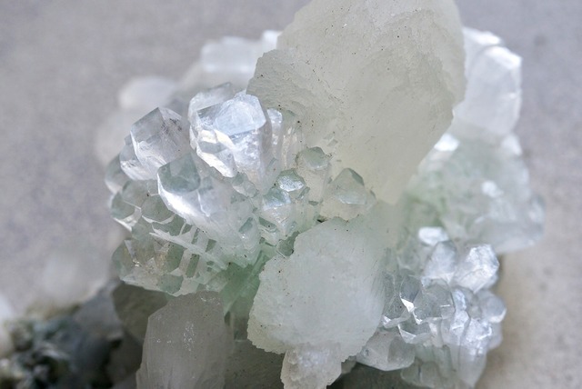 グリーンアポフィライト/スティルバイト 極美品 Green Apophyllite / Stilbite