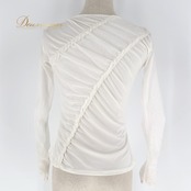 社交ダンス 衣装 Chacott ROYAL DANCE チャコットロイヤルダンス Tシャツ カットソー レッスンウェア ホワイト系 白 日本製 真っ白 透け感 長袖 おしゃれ ギャザー かわいい 上品 大人っぽい シャツトップス シアー素材 シースルー 透けトップス 白T 長袖T レディース M 伸縮性あり フロントギャザー サイドギャザー ルーズ過ぎない きれいめ フェミニン 大人可愛い 上品着こなし レッスン 社交ダンスレッスン 練習用 ドレス練習 競技用 着回し 体型カバー 胸元ギャザー