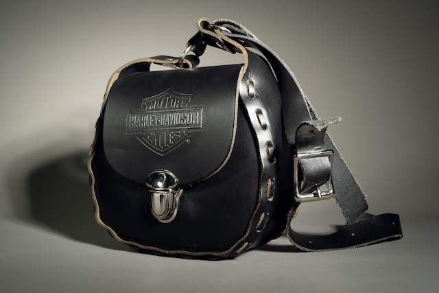 Harley-Davidson Official Bar & Shield Leather Bag