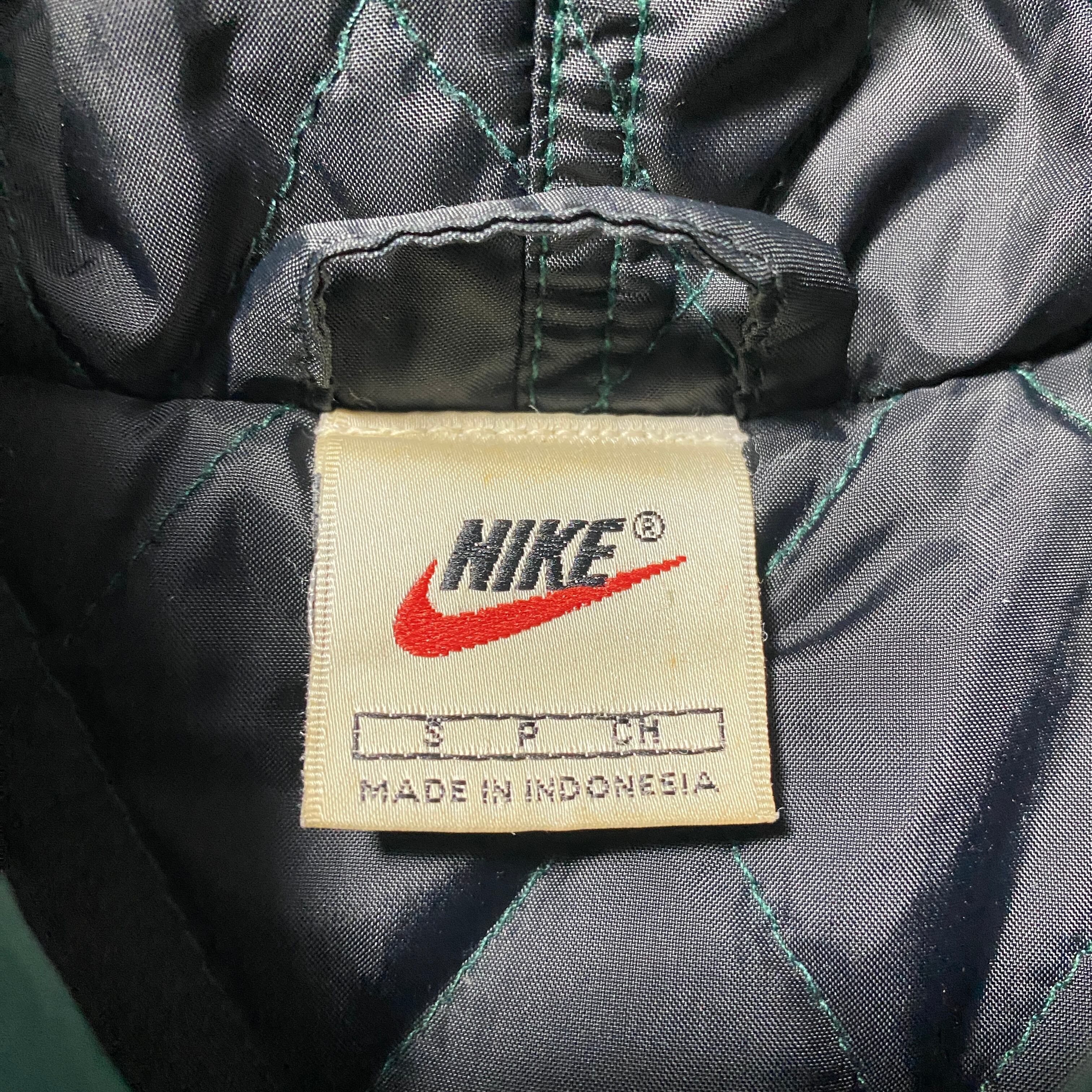 90's NIKE AIR ナイキ スウォッシュ 刺繍ワンポイント バックロゴ