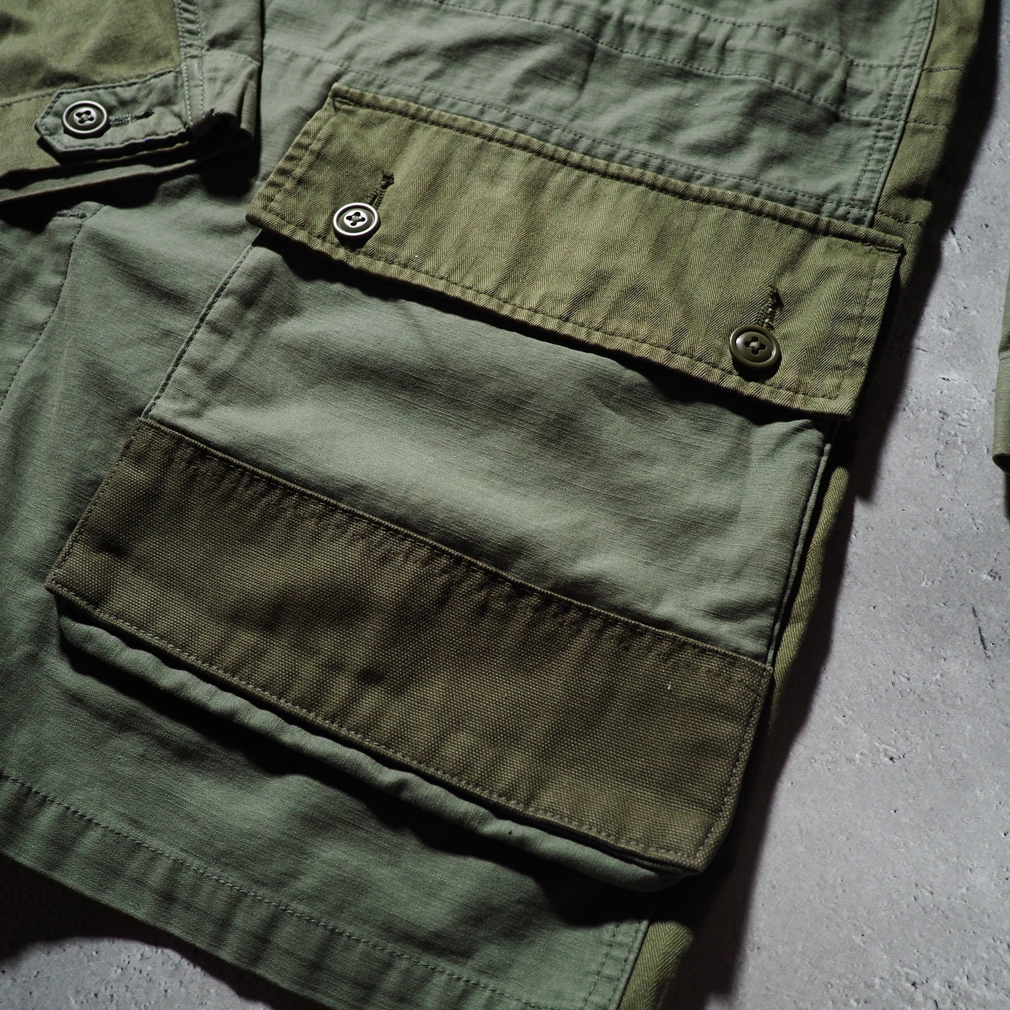 ” AVIREX ” Rebuild panel Docking vintage loose military jacket