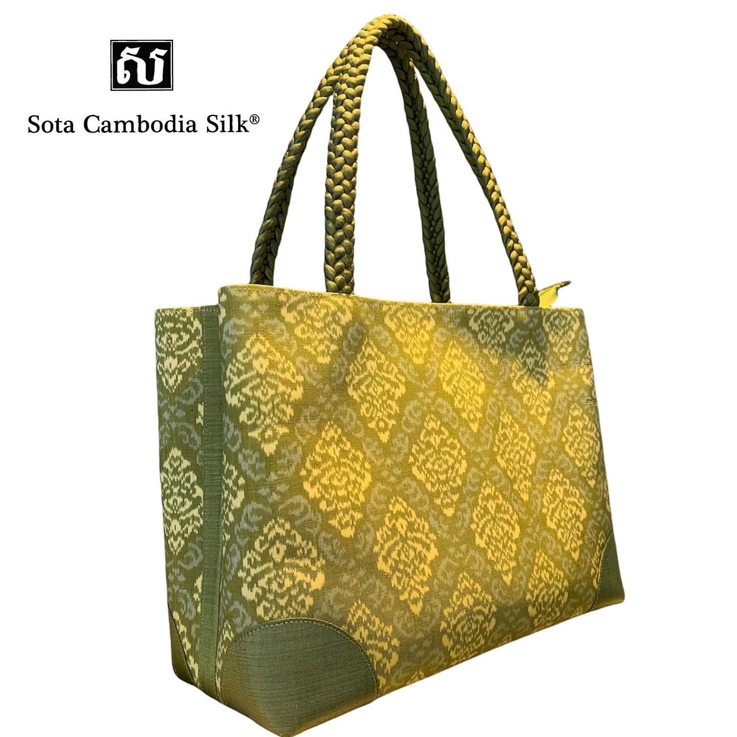 【完売】バッグ　シルクバッグ　軽いバッグ　着物バッグ【新作】限定5個　緑　グリーン　カンボジアシルク　ソウタカンボジアシルク |  ソウタカンボジアシルク(Sota Cambodia Silk) powered by BASE
