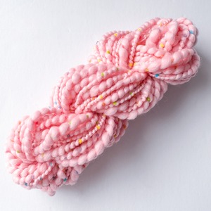 Hand spun yarn｜Sprinkles｜LOVELY PINK