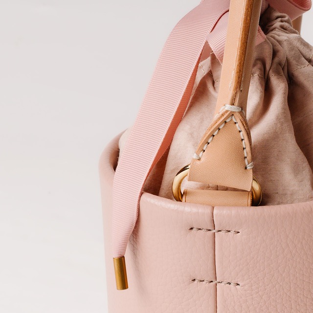 Bucket  -  SMOKY PINK