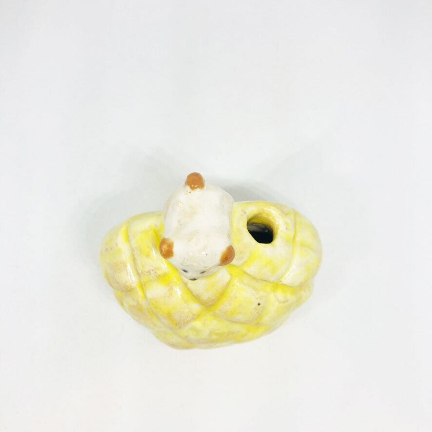 いぬメロンパンの一輪挿し/ すずきたまみ / 陶芸作品