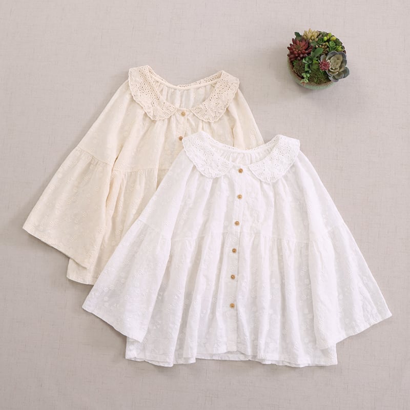 花柄刺繍入りレース襟フレア袖ブラウス M1241