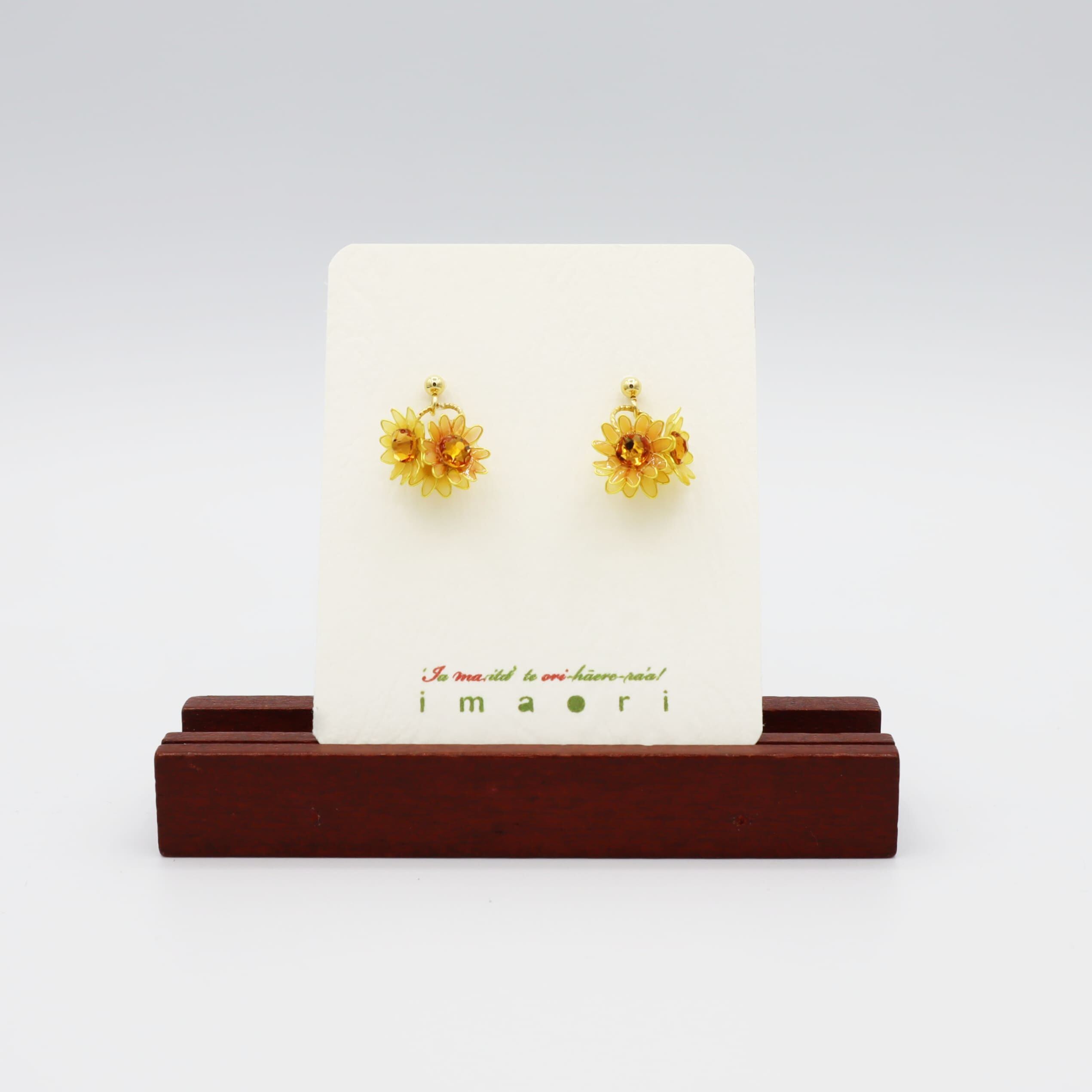 向日葵ピアス