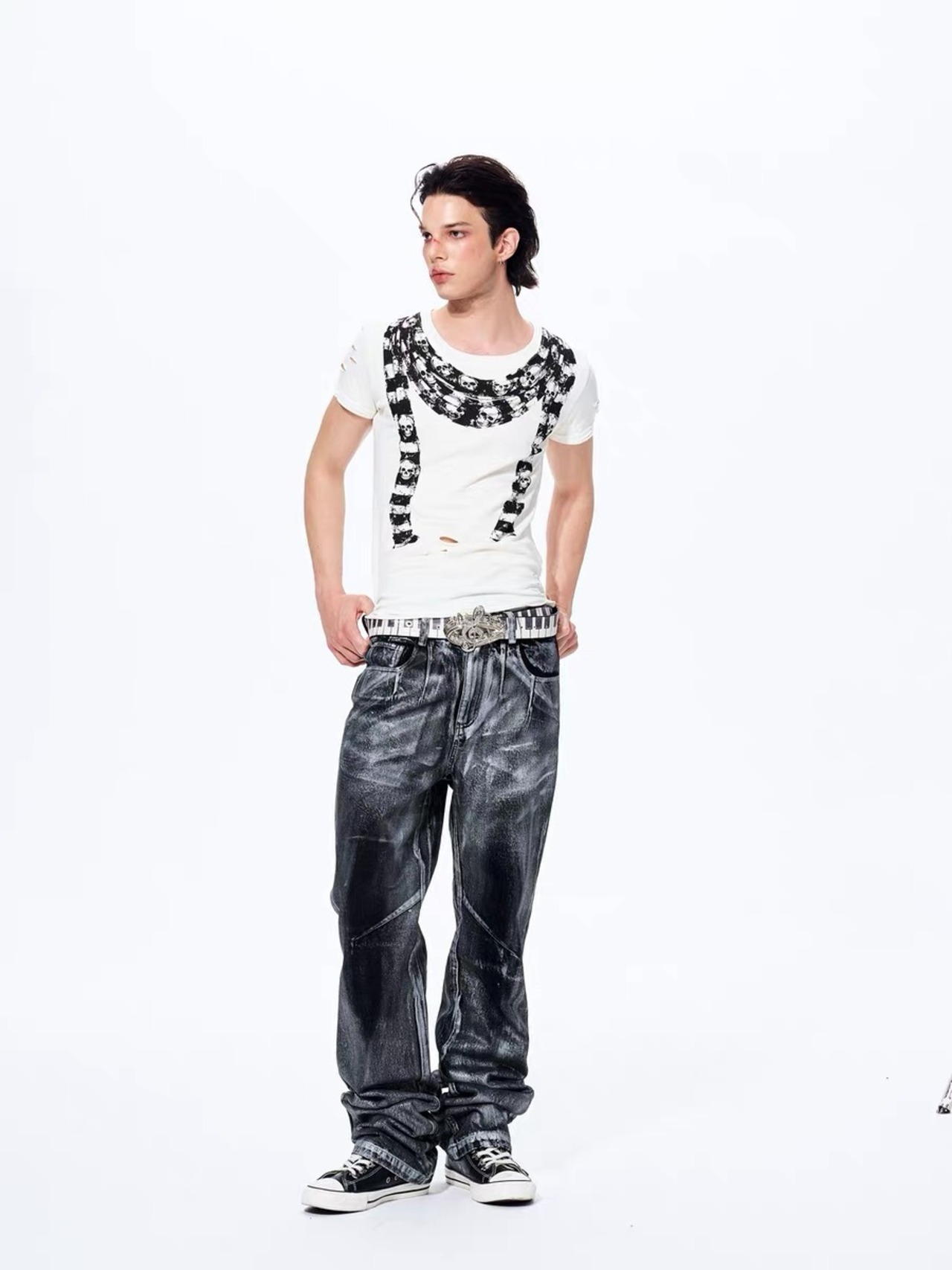 【Fourth3ex】Skull Scarf Graphic Distressed Slim Fit T-Shirt