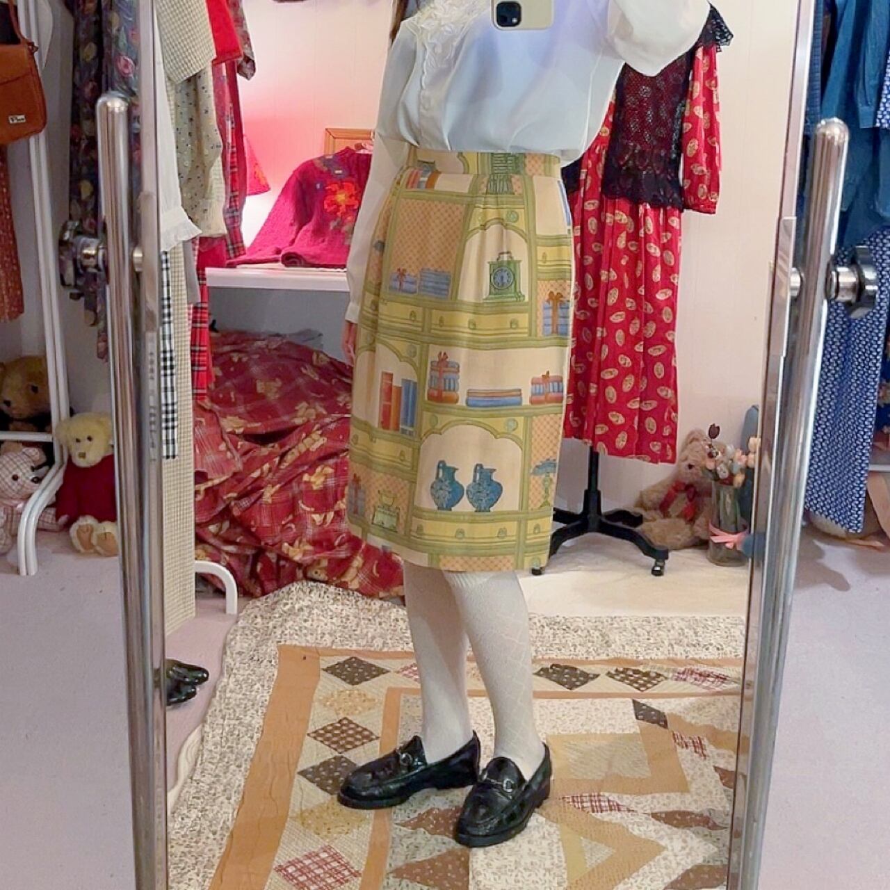 book shelf semi tight skirt