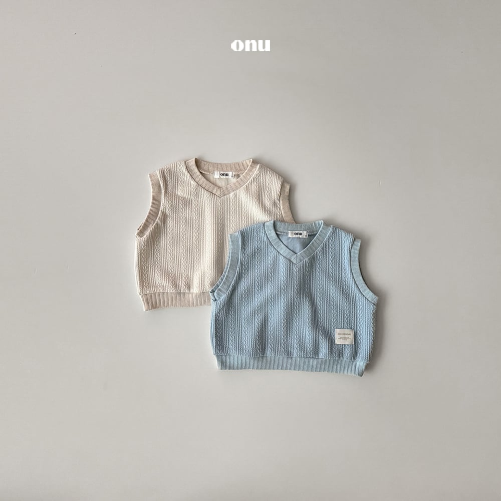 【予約】Twist Knit Vest