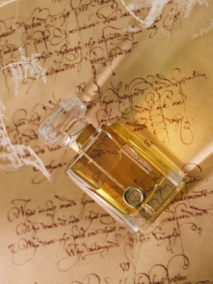 【MOBIUS FRAGRANCES】APHRODITE 30mL