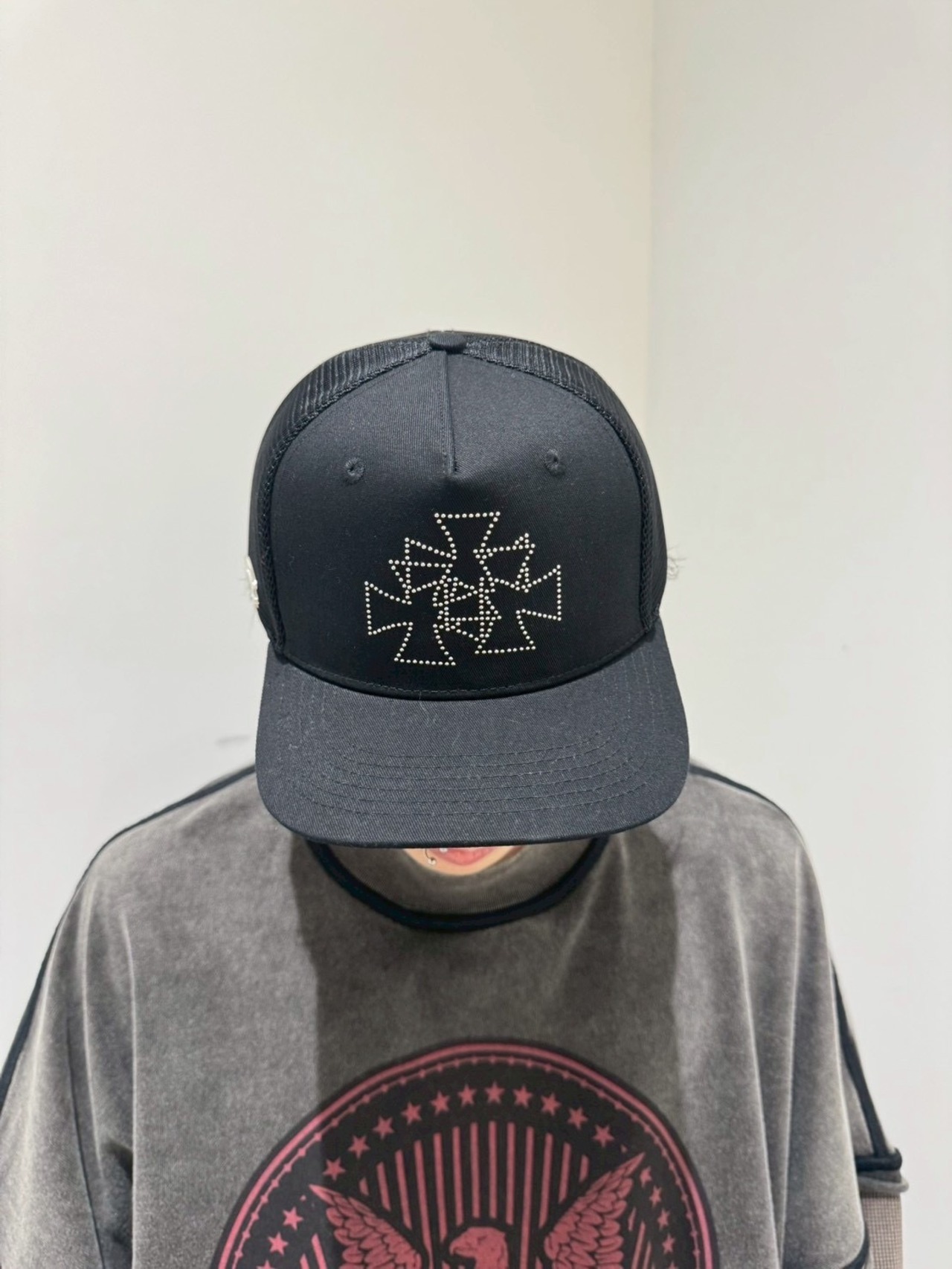 【ASKYURSELF 】CROSS STUDS TRUCKER - 14