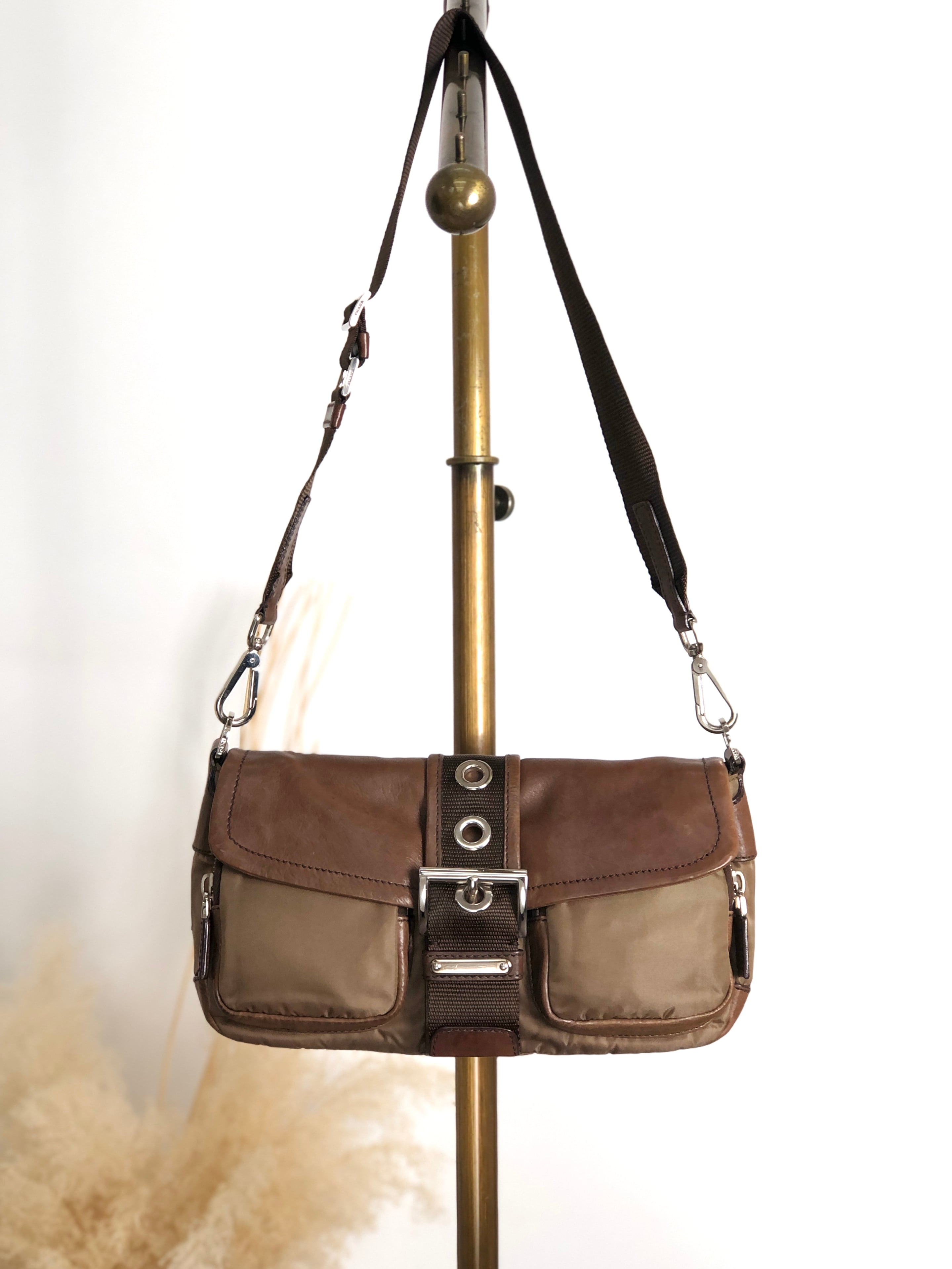 PRADA プラダ ショルダーバッグ ブラウン トライアングルロゴ ベルトモチーフ レザー×ナイロン vintage ヴィンテージ オールド s7iz35