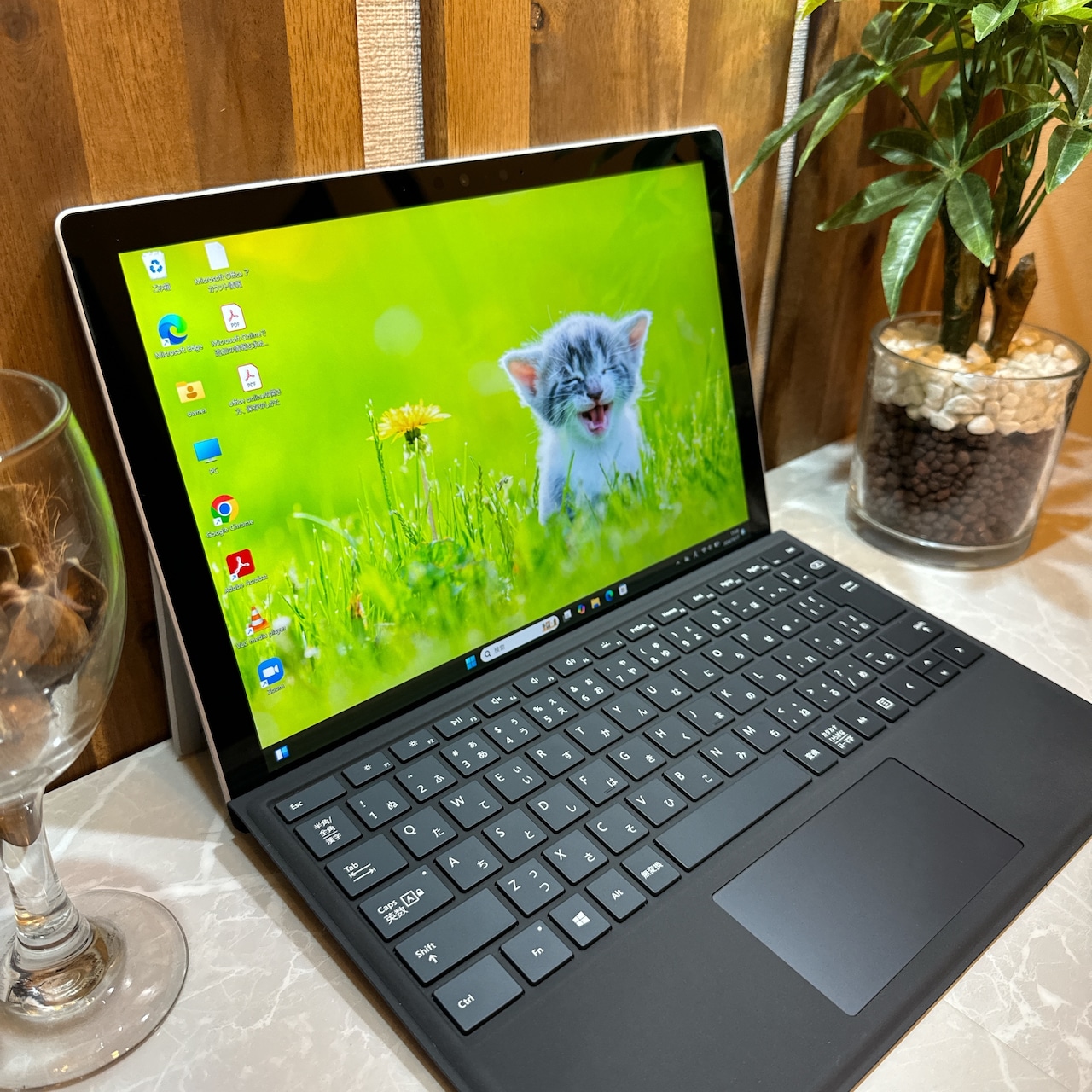 【極美品 2021年式】 Microsoft Surface Pro 7+ / 第11世代 Core i5-1135G7 / メモリ8GB / SSD128GB / 12.3インチ