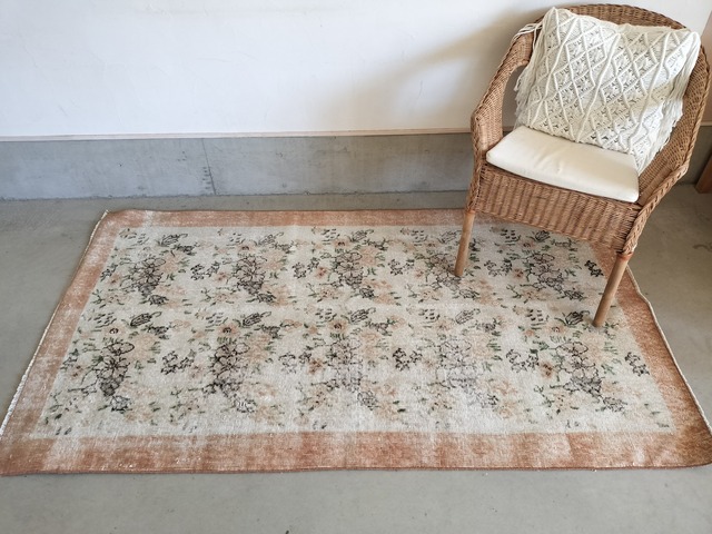 Turkish rug No.759
