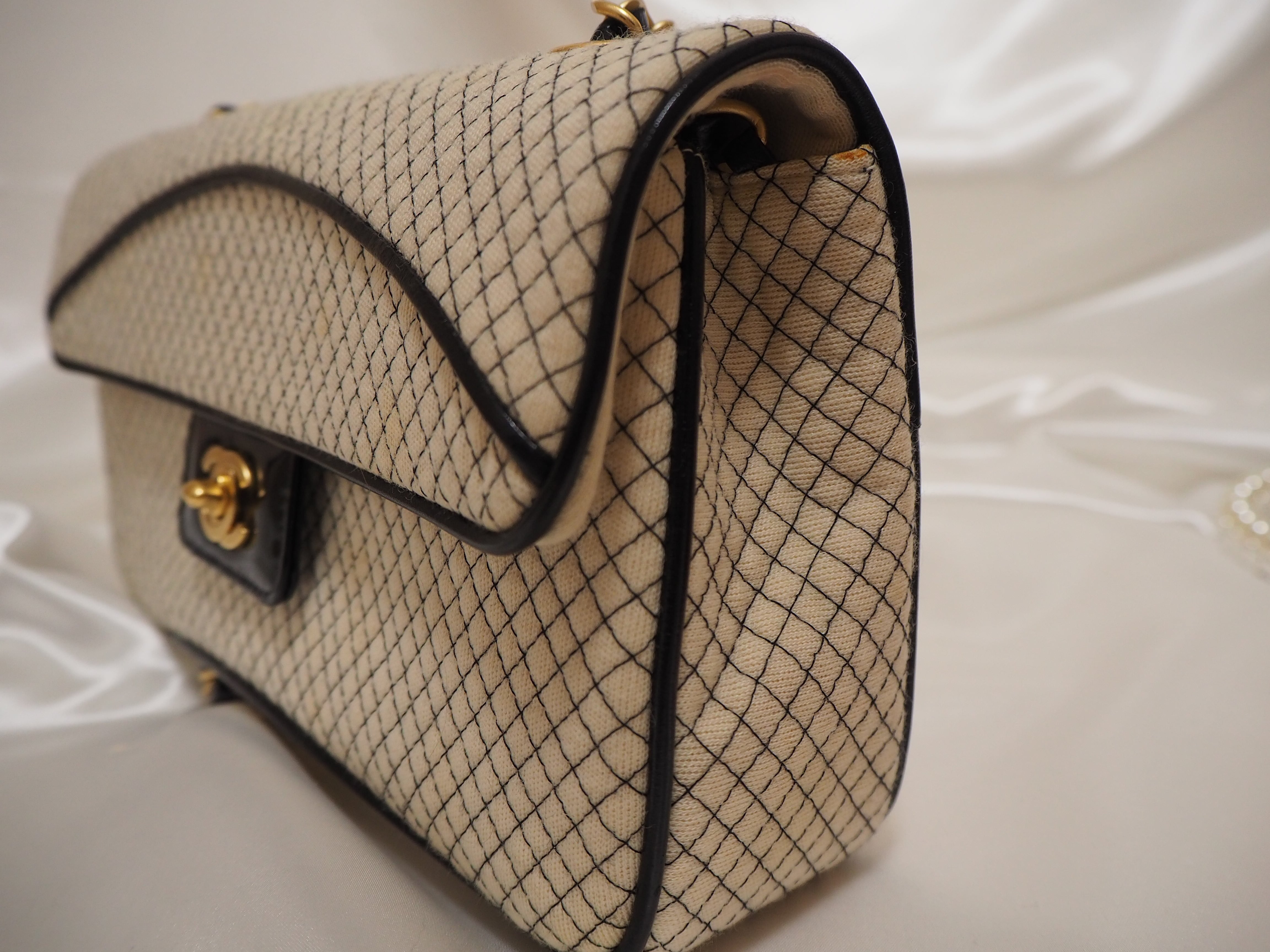 CHANEL ジャージ素材 バイカラー チェーンショルダーバッグ 白×黒 7 