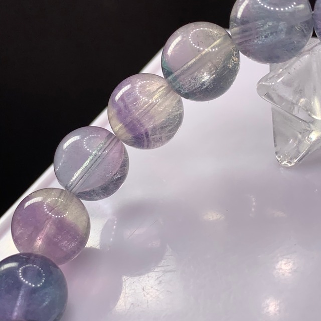 f126.夢かわ☆多彩なグラデーションフローライトブレスレット