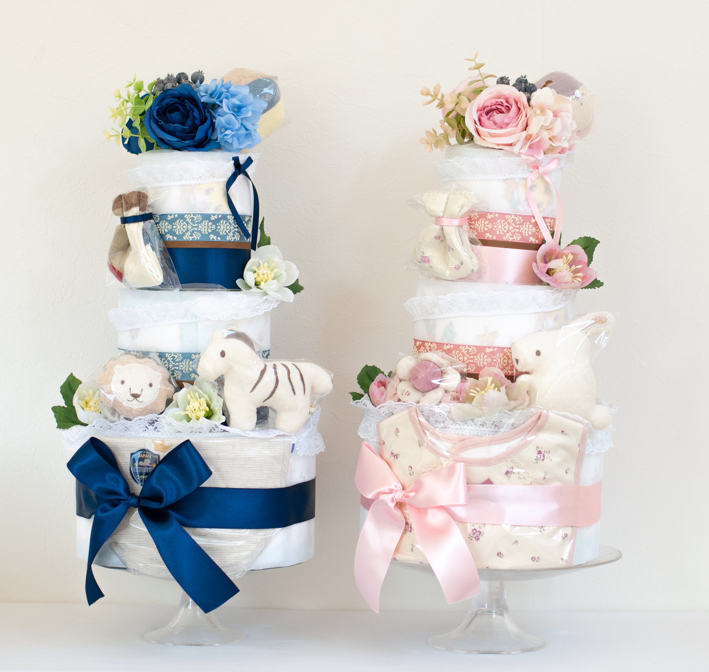 豪華な3段のおむつケーキ「parfait パルフェ ダマスクブルー