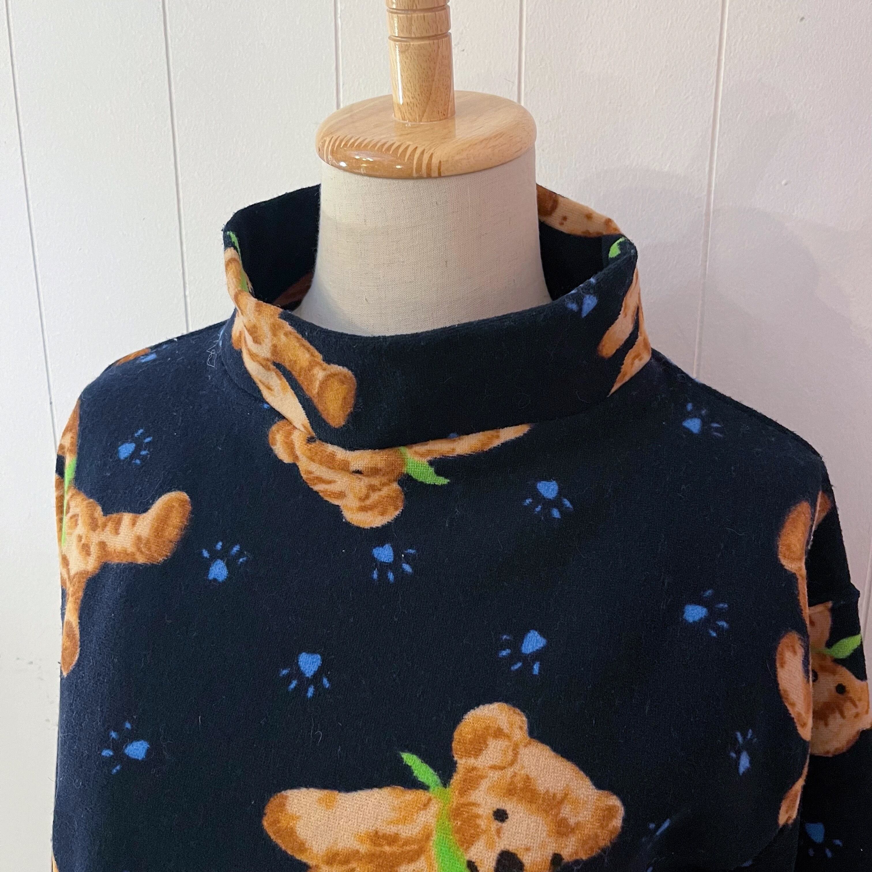 scarf bear fleece pullover