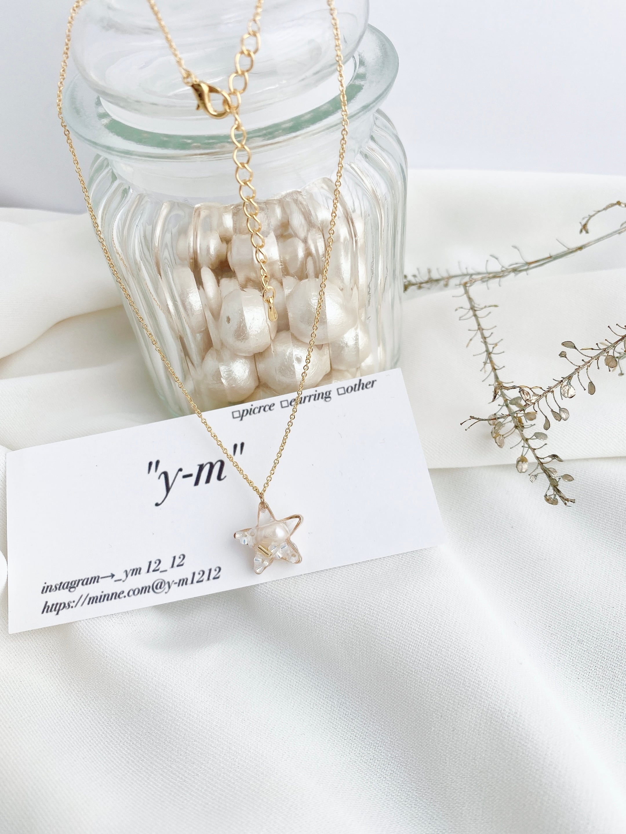 淡水パールの入った星のネックレス/y-m-上品なハンドメイドピアス