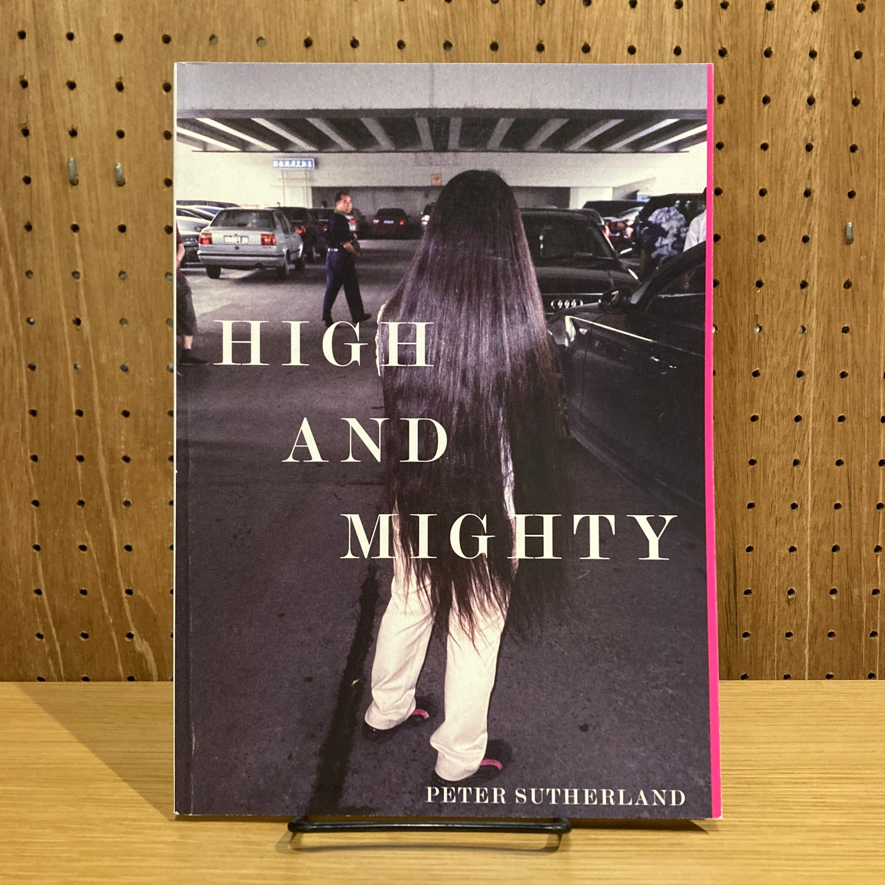 High and Mighty / Peter Sutherland ピーター・サザーランド | 百年