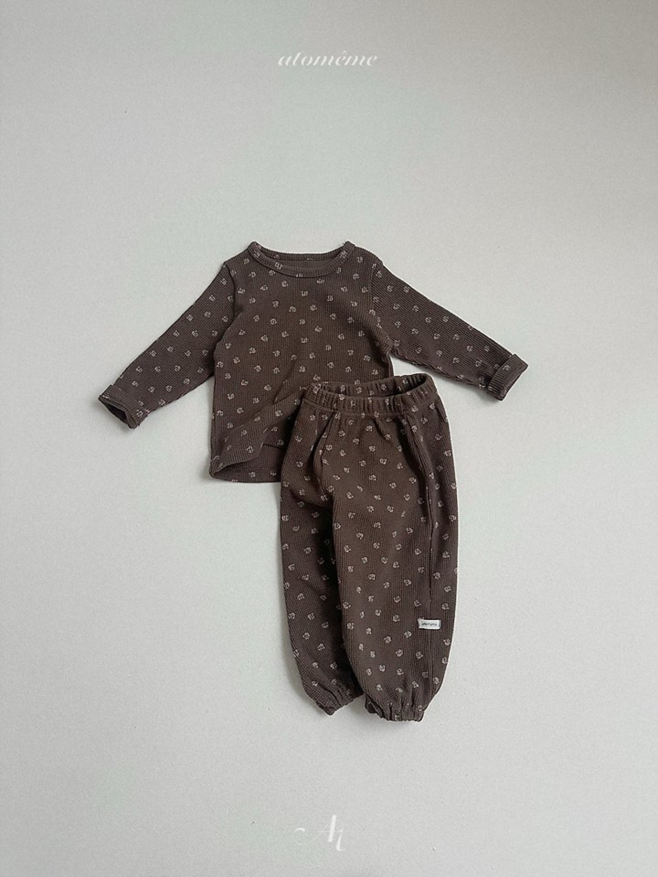 韓国子供服 / Atomeme / 26Autumn / Latte T-shirt / 秋服 *S~XL*