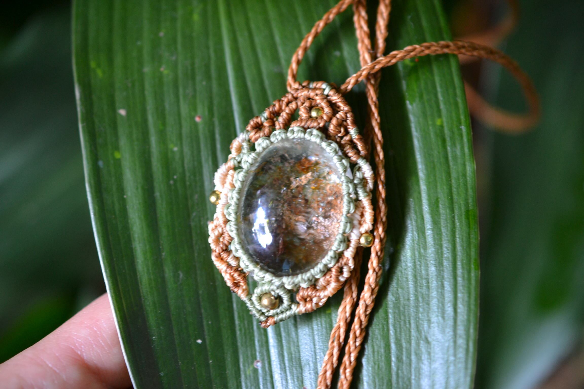 眩しいオレンジ★ガーデンクォーツ マクラメペンダントgarm100