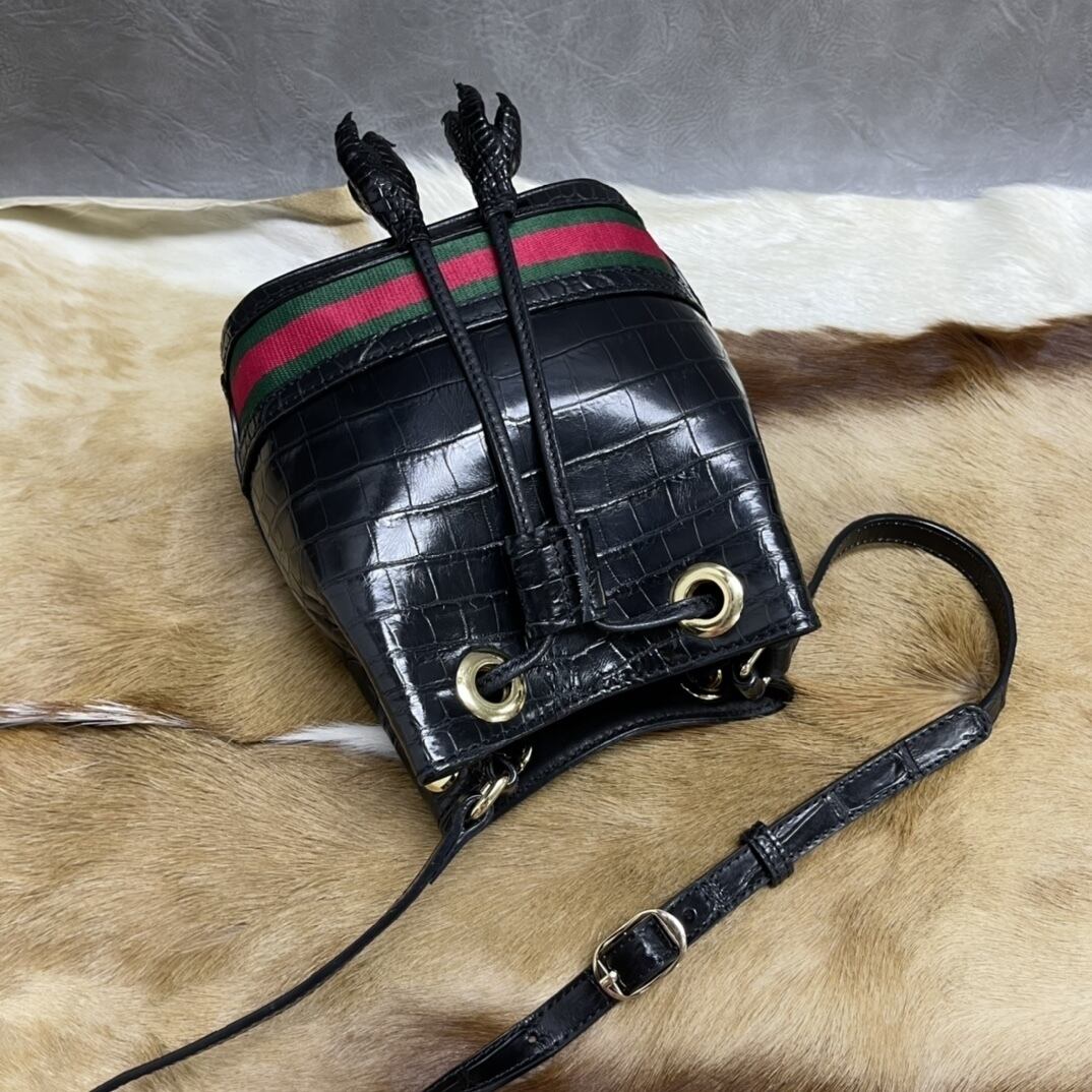 新色発売 貴重品 レディースバッグ 最高鰐革 骨革 クロコダイル 新色発売 貴重品 レディースバッグ 最高鰐革 骨革 クロコダイル