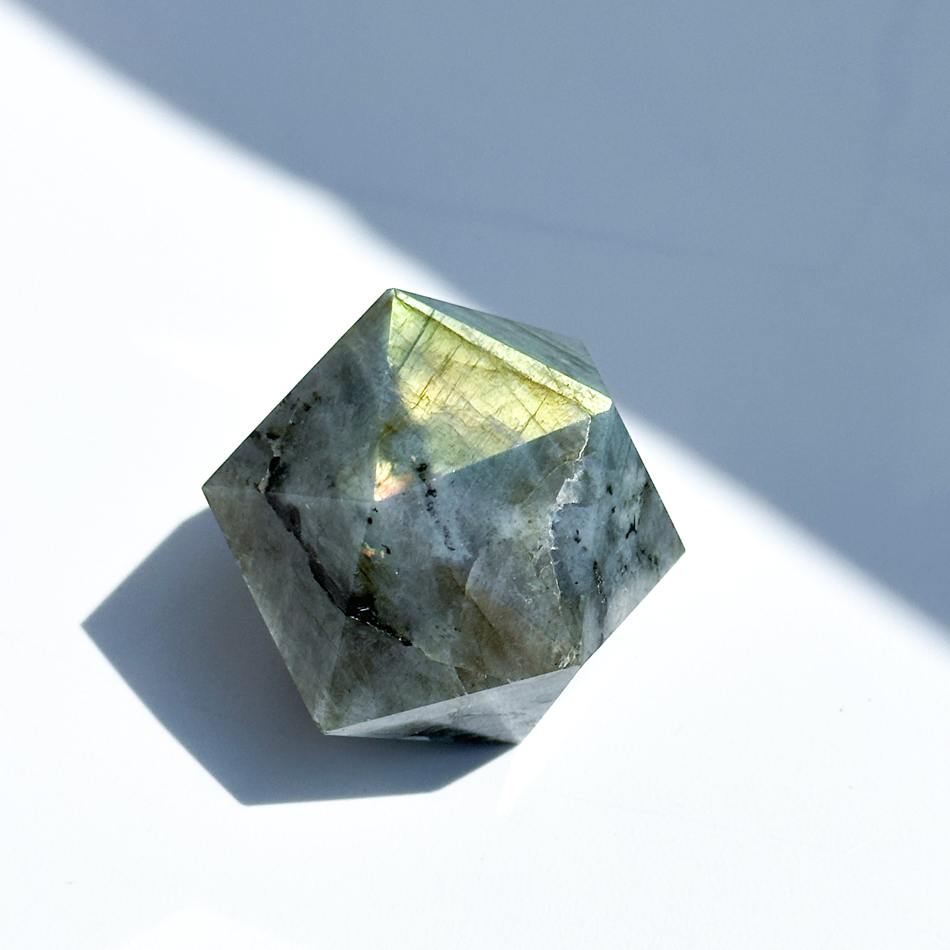 ラブラドライト 正二十面体 01◇ Labradorite ◇天然石・鉱物・パワーストーン・インテリア