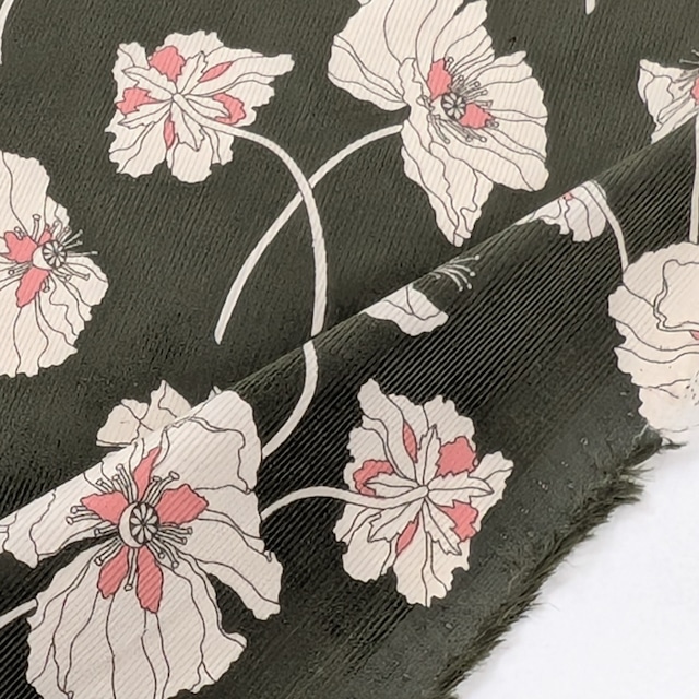 リバティ・ファブリックス　▶細コール（コーデュロイ）◀　Fragile Blooms　フラジャイル・ブルームス　モスグリーン　約108×50cm