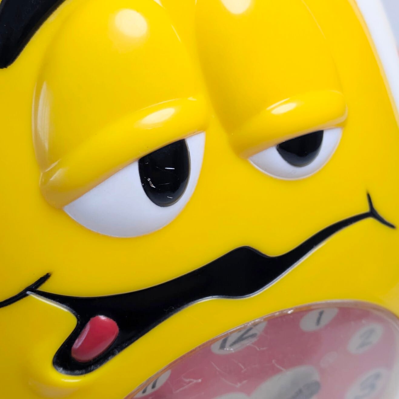 ☆ VINTAGE 90' JUNK ☆【 m&m's  ( エムアンドエムズ ) 】Alarm Bedside Clock Yellow / 目覚まし時計 / アラームクロック 〚アメリカン雑貨 アメトイ〛
