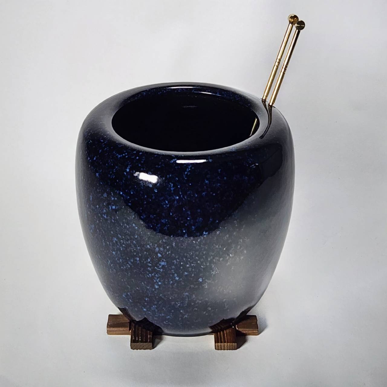 生子火鉢型灰皿セット 6号 （信楽焼き・陶器・火鉢・暖房・わら灰